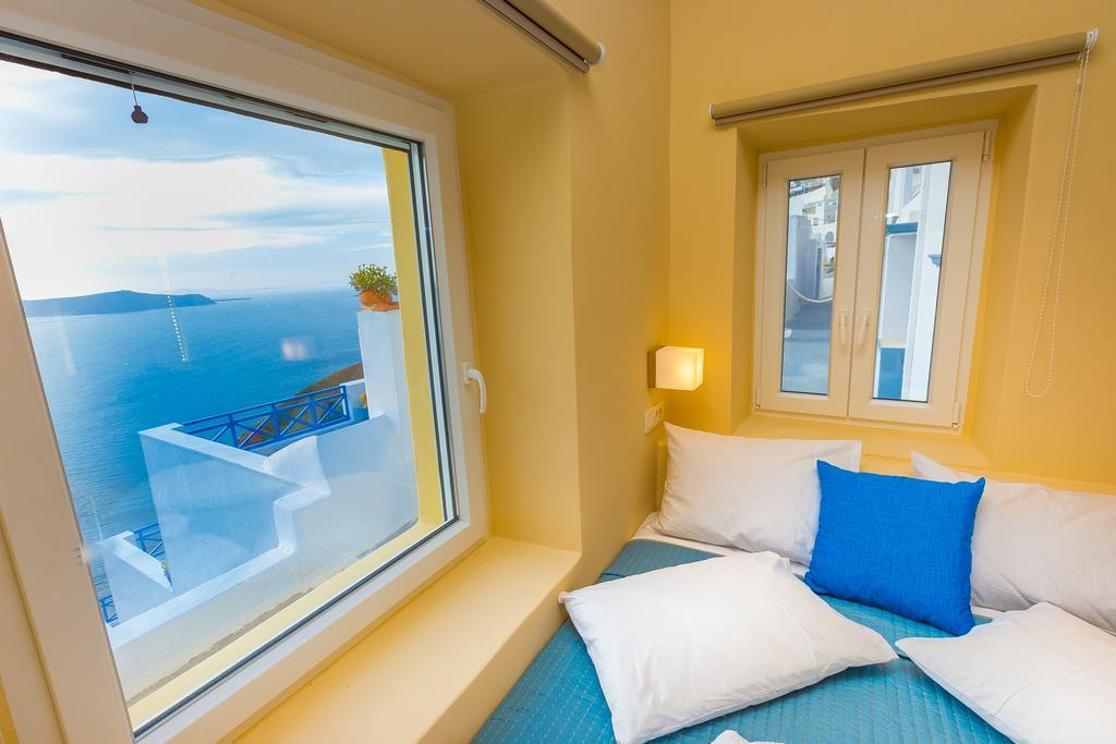 Alma Libre Suites 산토리니 외부 사진